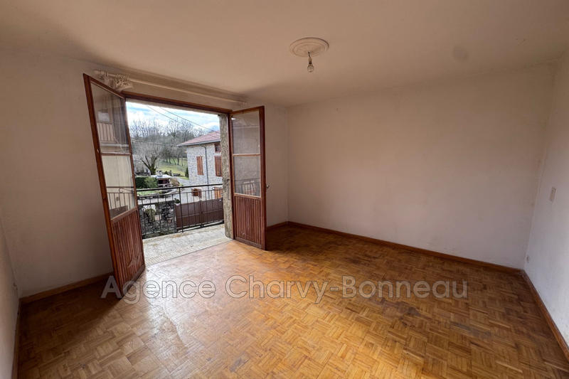 Maison - 182 m² - 9 pièces