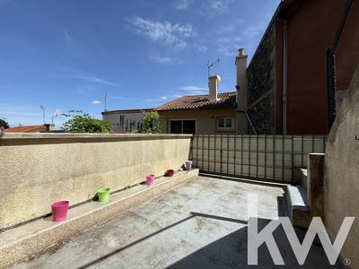 Maison de ville - 80 m² - 5 pièces