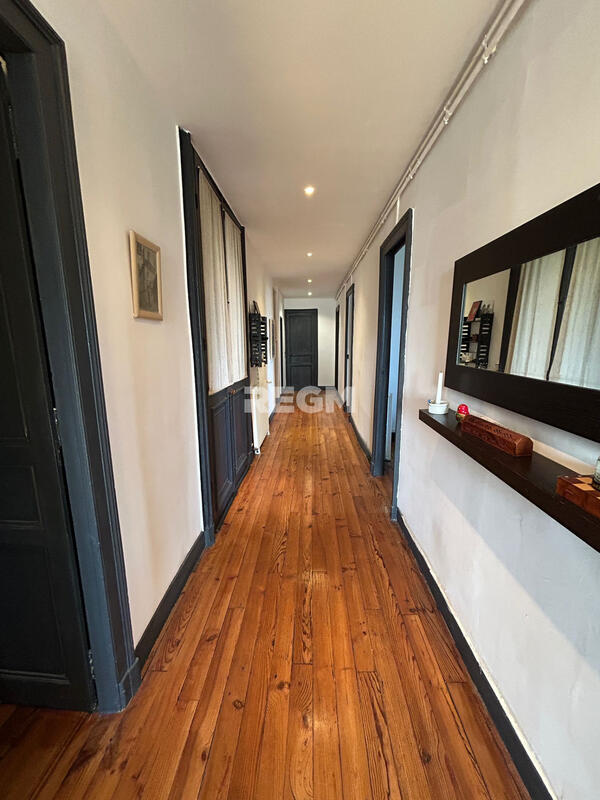 Appartement - 156 m² - 4 pièces