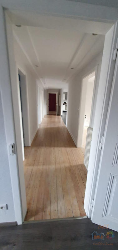 Appartement - 101 m² - 5 pièces