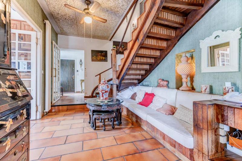 Villa - 230 m² - 8 pièces