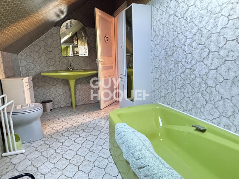 Maison - 138 m² - 7 pièces