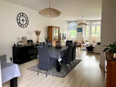 Appartement - 130 m² - 5 pièces