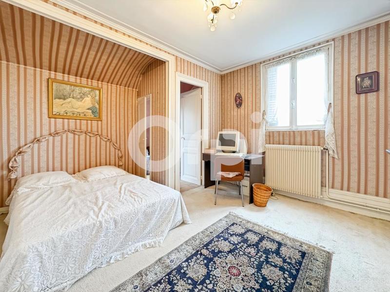 Maison - 143 m² - 7 pièces