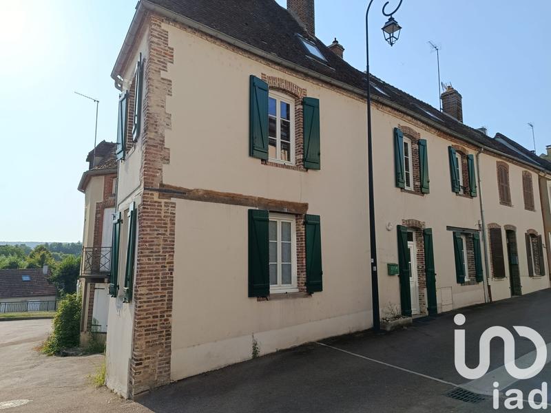 Maison de ville - 138 m² - 9 pièces