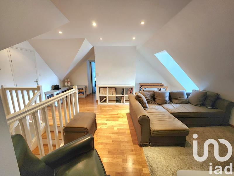 Maison - 231 m² - 10 pièces