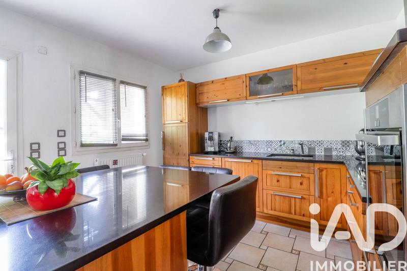 Maison - 134 m² - 6 pièces