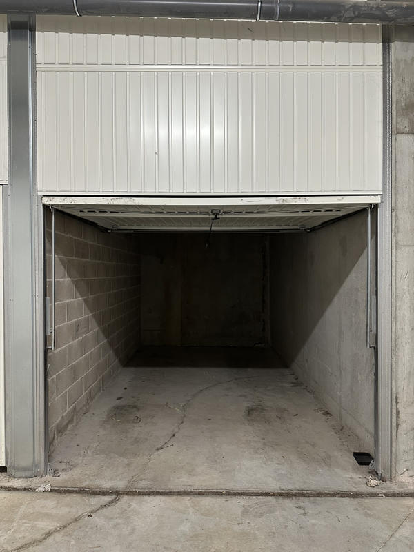 Parking / Garage - 13 m²