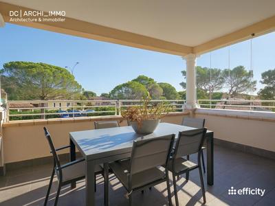 Appartement - 97 m² - 4 pièces