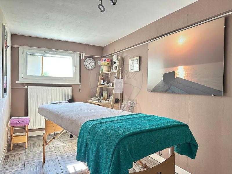 Maison - 96 m² - 4 pièces