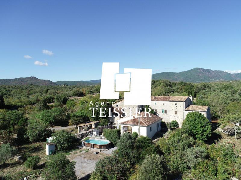 Maison - 146 m² - 7 pièces