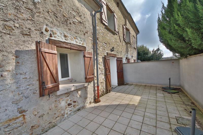 Immeuble - 241 m² - 10 pièces