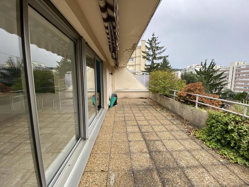 Appartement - 160 m² - 7 pièces