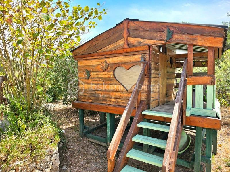 Maison traditionnelle - 124 m² - 6 pièces