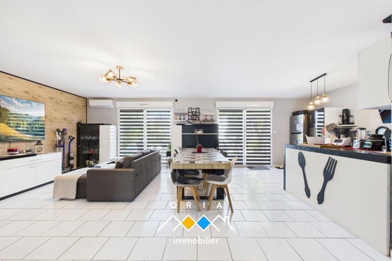 Maison - 91 m² - 5 pièces