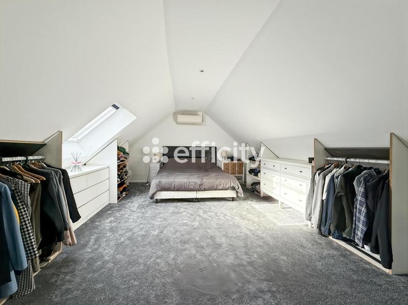 Pavillon - 133 m² - 6 pièces