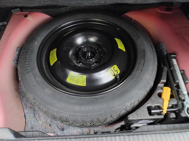 Peugeot 2008 II PureTech 130 s&amp;S Eat8 Allure