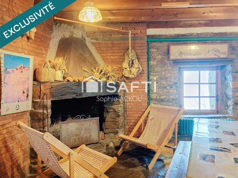 Maison - 264 m² - 12 pièces