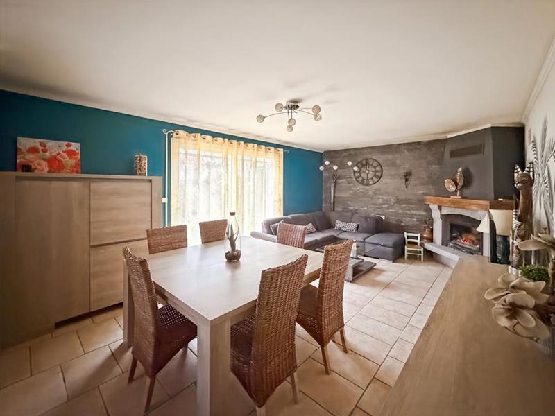 Maison - 130 m² - 7 pièces