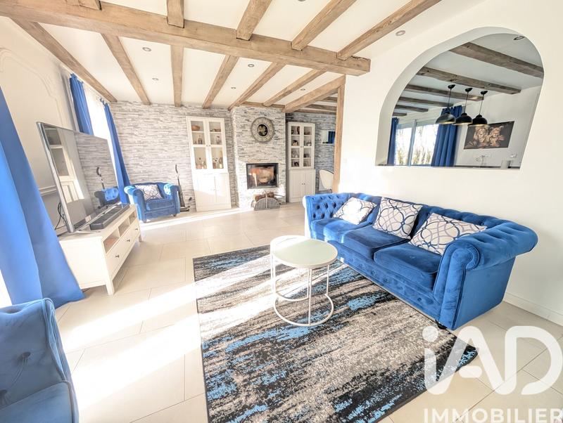 Maison - 141 m² - 8 pièces