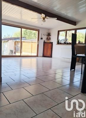 Maison - 184 m² - 9 pièces