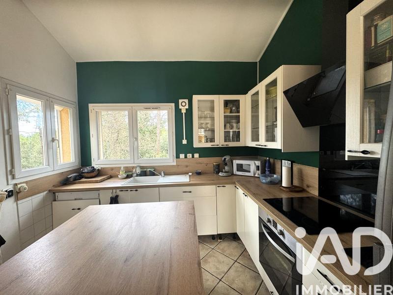 Maison - 94 m² - 4 pièces