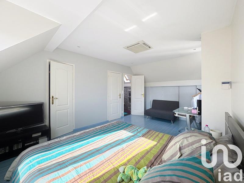 Maison - 105 m² - 4 pièces