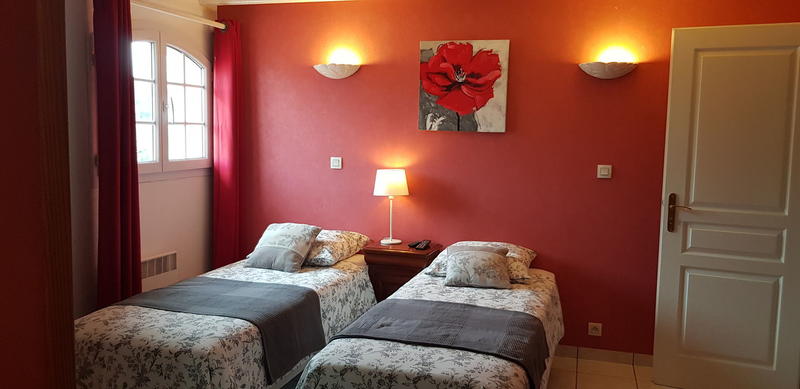 Propriété - 420 m² - 11 pièces