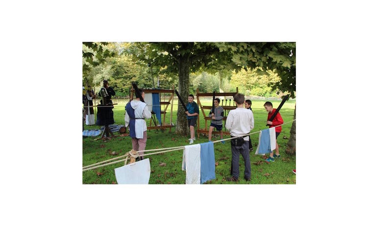 Journée médiévale au Château d'Urtubie : découverte d'un camp militaire