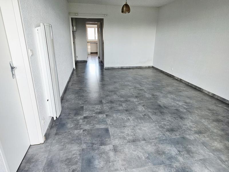 Appartement - 65 m² - 4 pièces