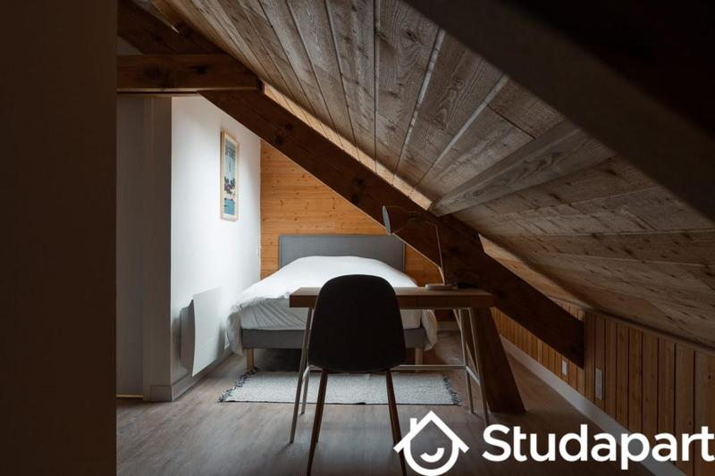 Chambre - 24 m² - 1 pièce