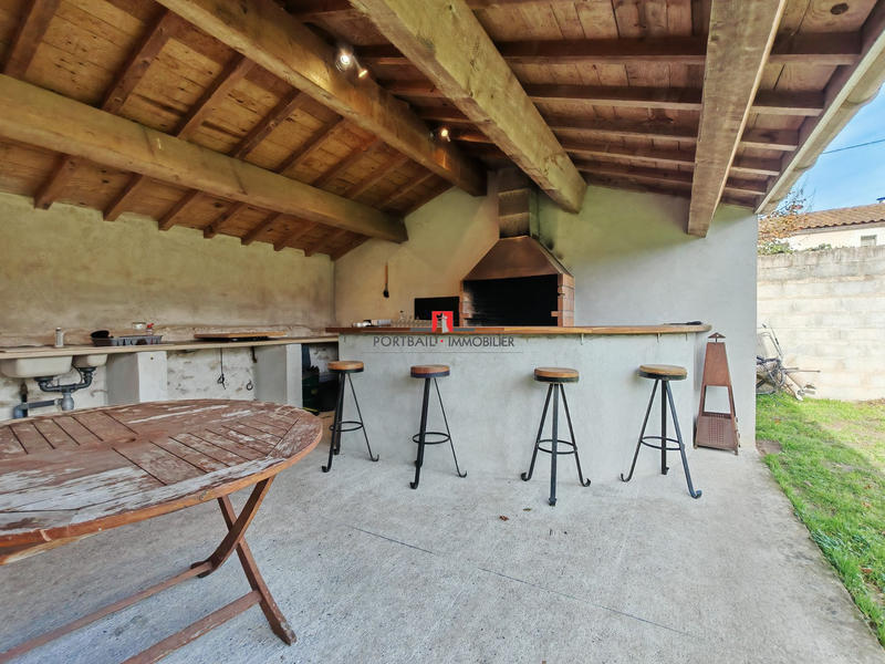 Maison ancienne - 240 m² - 7 pièces