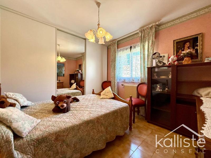 Maison - 104 m² - 5 pièces