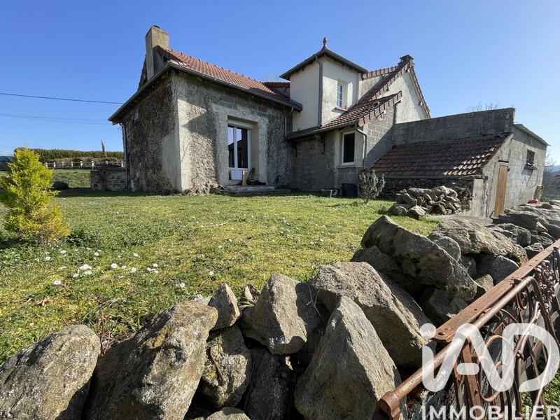 Maison de campagne - 140 m² - 4 pièces