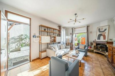 Pavillon - 90 m² - 5 pièces