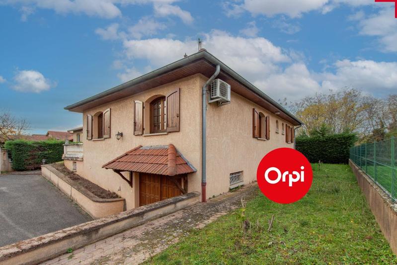 Maison - 112 m² - 4 pièces