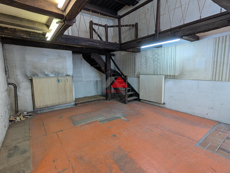 Local commercial - 67 m²