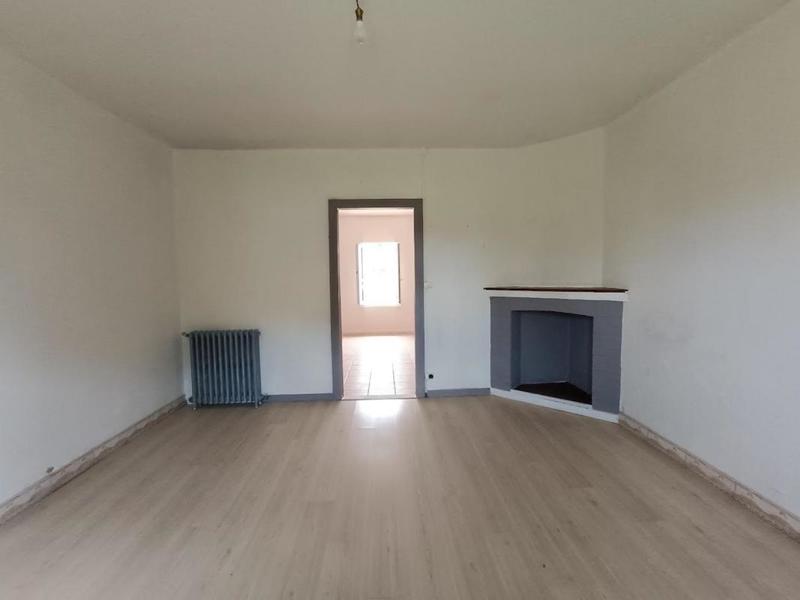 Maison traditionnelle - 75 m² - 4 pièces