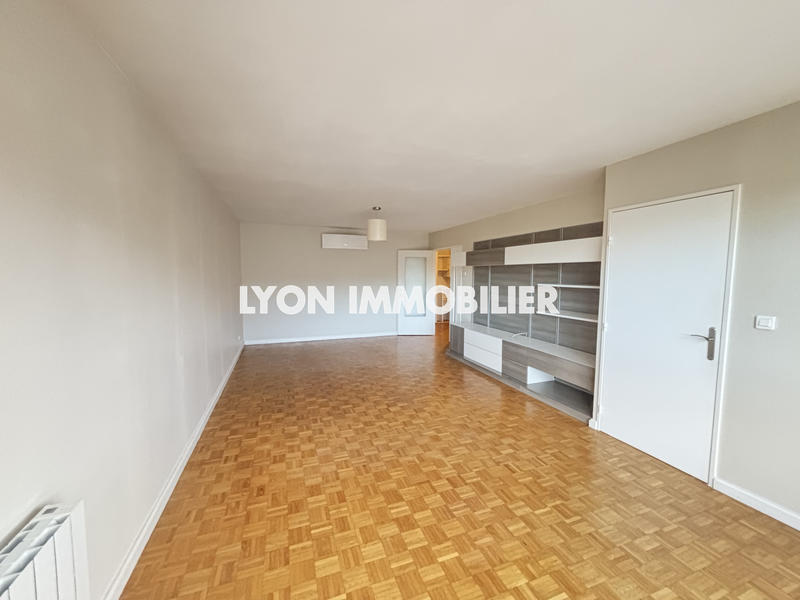 Appartement - 84 m² - 3 pièces