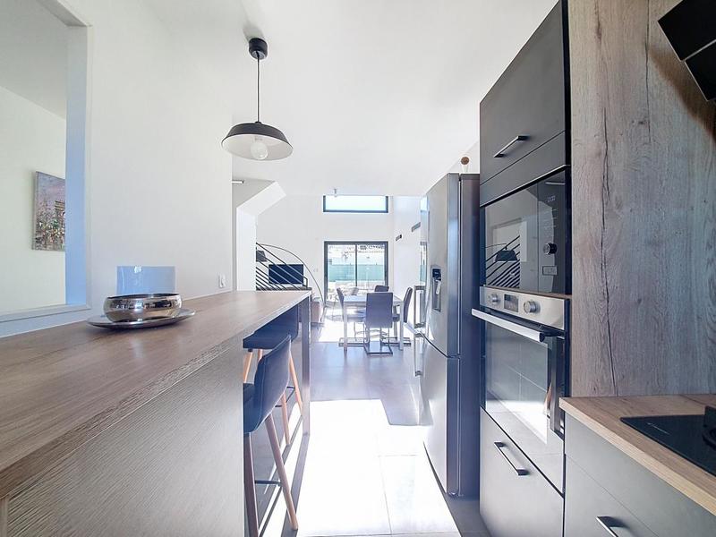 Maison - 89 m² - 4 pièces