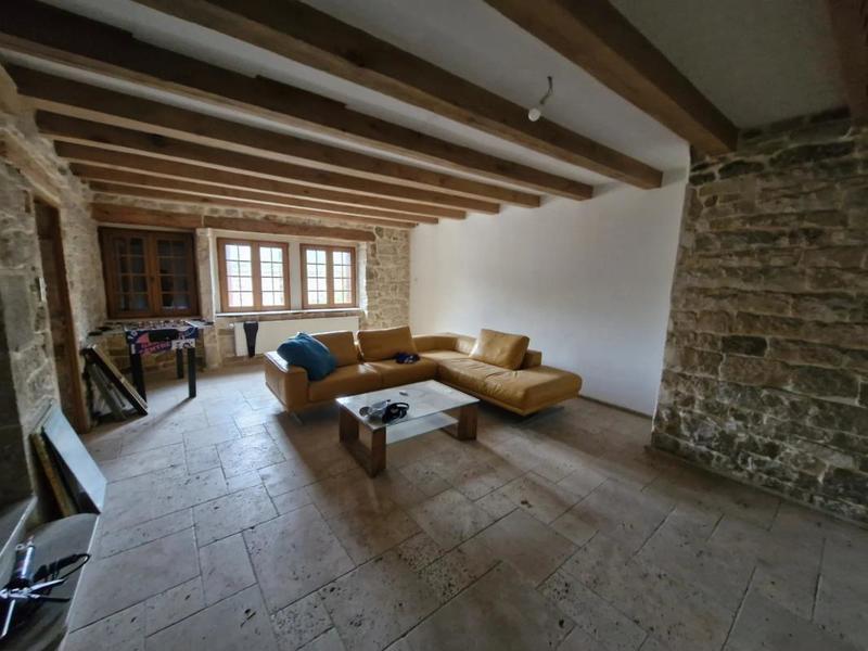 Maison de village - 210 m² - 9 pièces