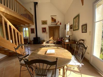 Maison - 160 m² - 6 pièces