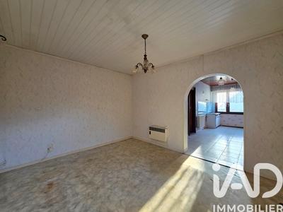 Maison - 121 m² - 5 pièces