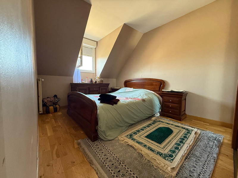 Maison - 100 m² - 6 pièces