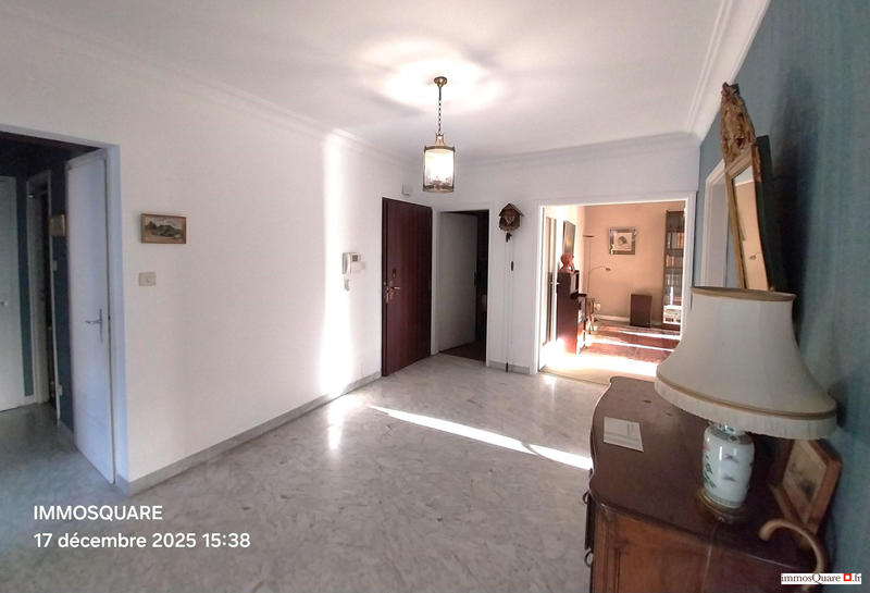 Appartement - 126 m² - 5 pièces