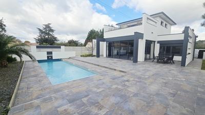 Maison - 134 m² - 4 pièces