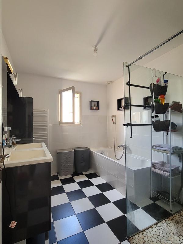 Maison - 108 m² - 6 pièces