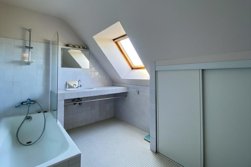 Maison traditionnelle - 130 m² - 5 pièces