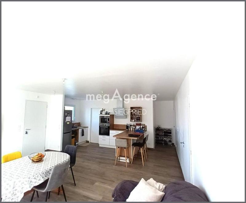 Maison - 91 m² - 4 pièces