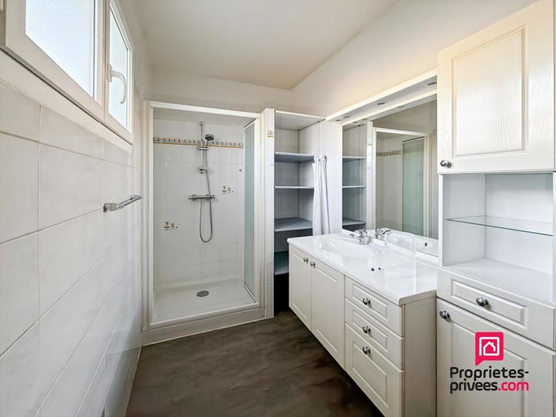 Maison - 103 m² - 5 pièces